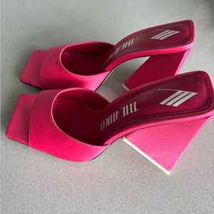 The Attico Fuchsia Heeled Mules